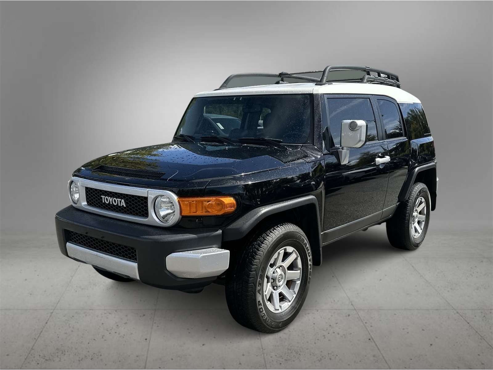 2014 Toyota FJ Cruiser Base