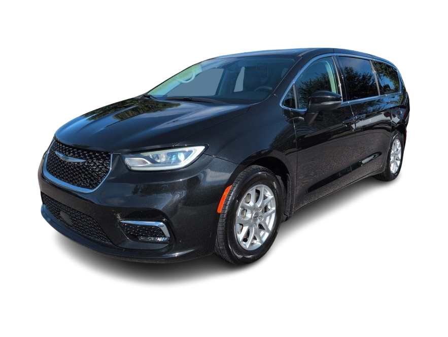Thumbnail: 2023 Chrysler Pacifica - 1