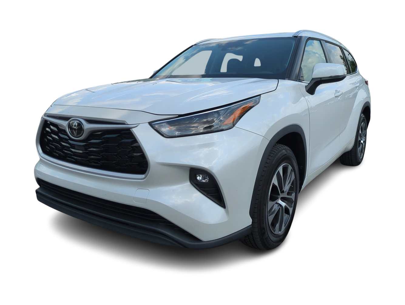 Thumbnail: 2023 Toyota Highlander - 1