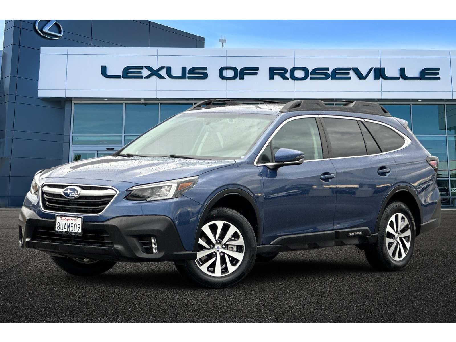 2020 Subaru Outback Premium's photo
