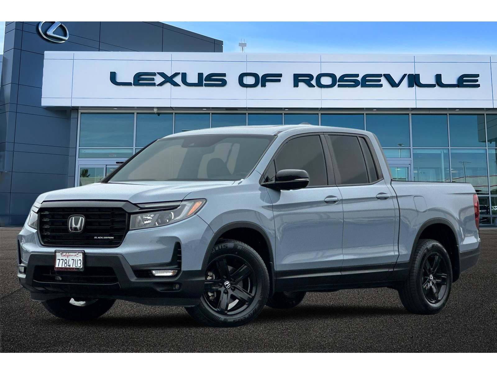 2022 Honda Ridgeline Black Edition's photo