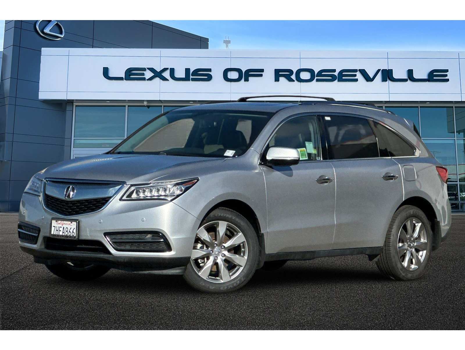 2015 Acura MDX Advance and Entertainment Package's photo