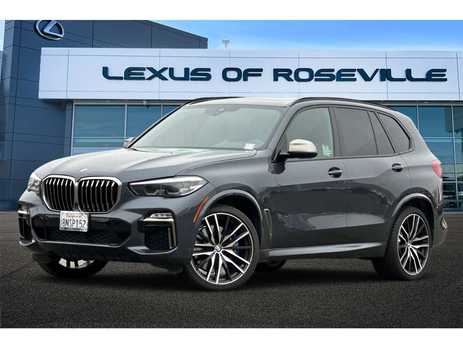 2020 BMW X5 M50i's photo