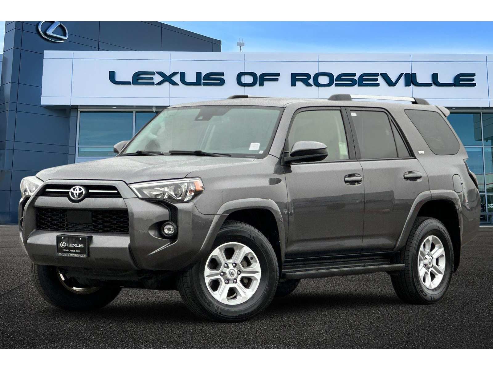 2021 Toyota 4Runner SR5's photo