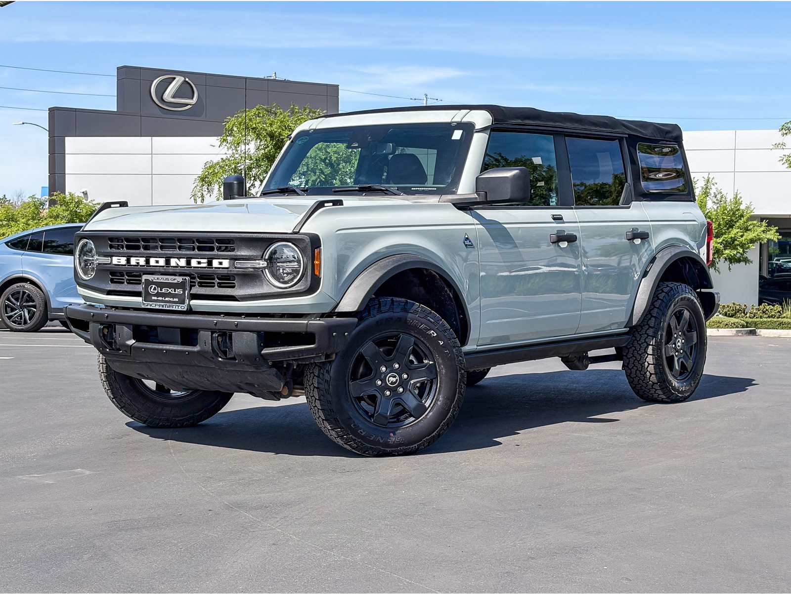 2021 Ford Bronco 4-Door Black Diamond