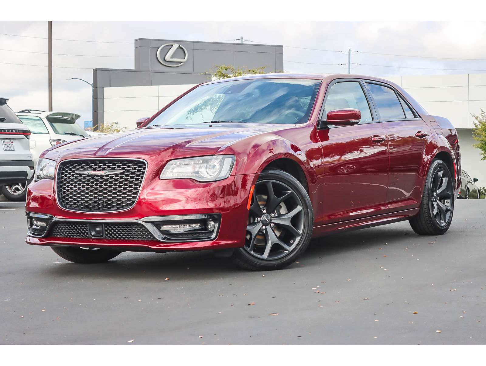 2022 Chrysler 300 S's photo