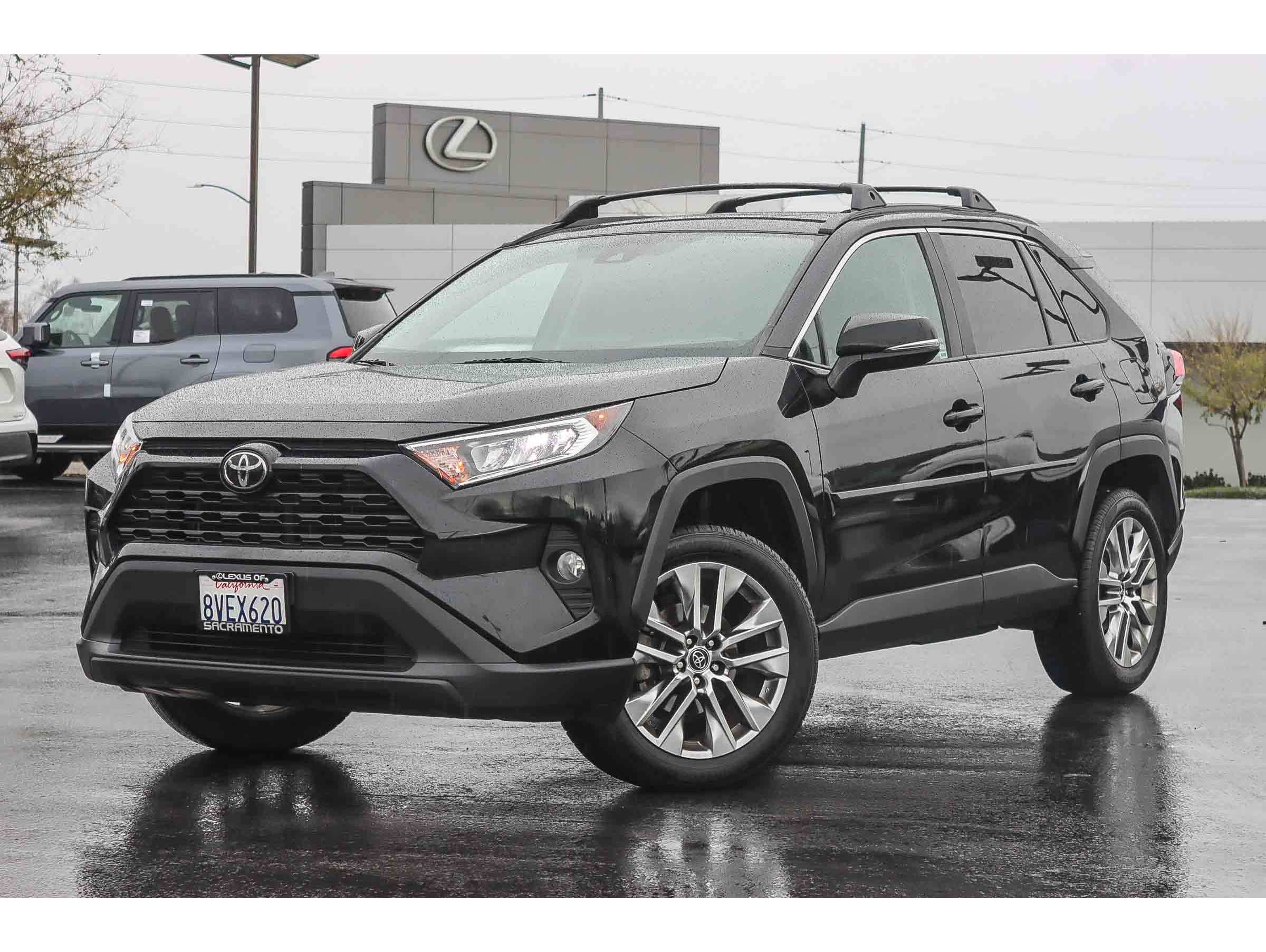 2021 Toyota RAV4 XLE Premium