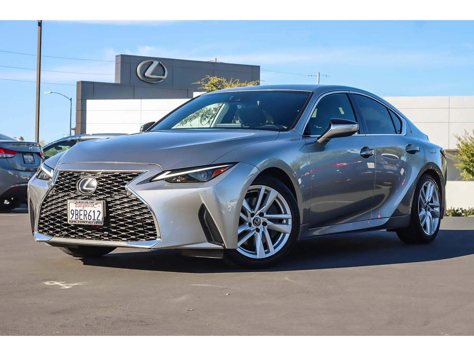 2021 Lexus IS 300's photo