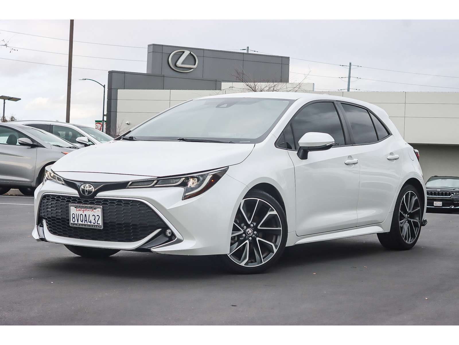 2021 Toyota Corolla Hatchback XSE's photo