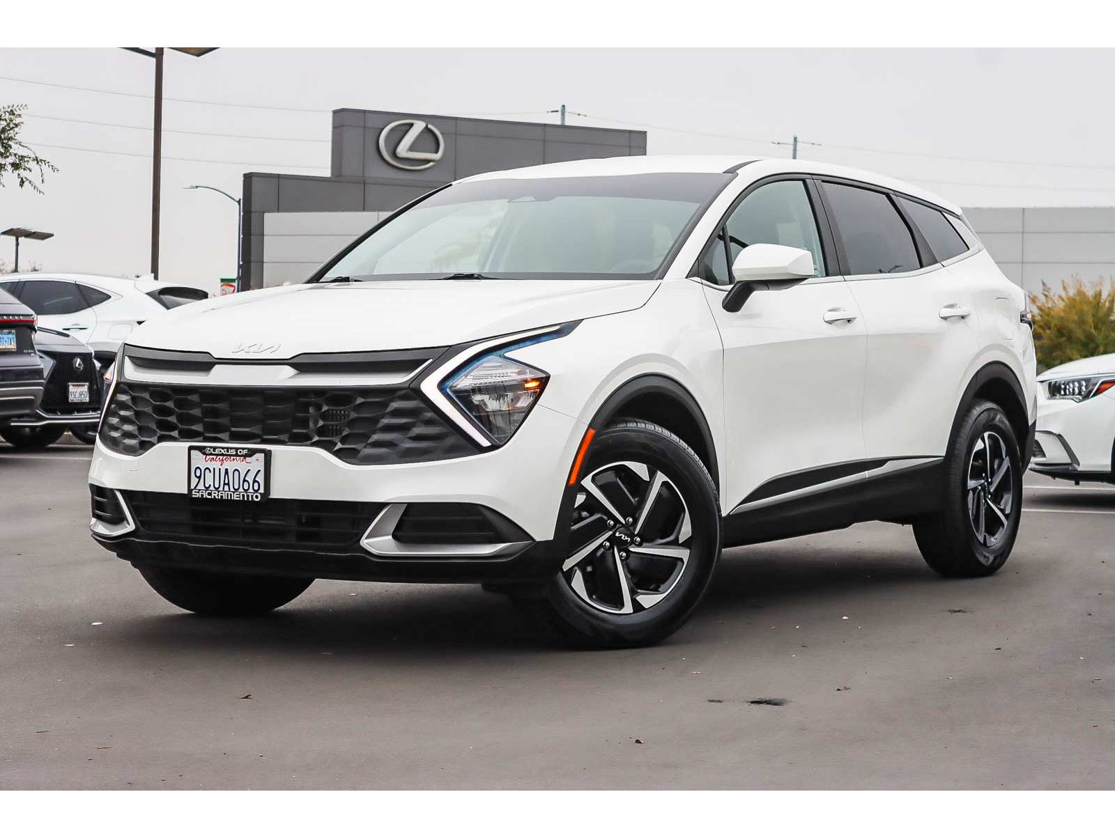 2023 Kia Sportage LX Hybrid's photo