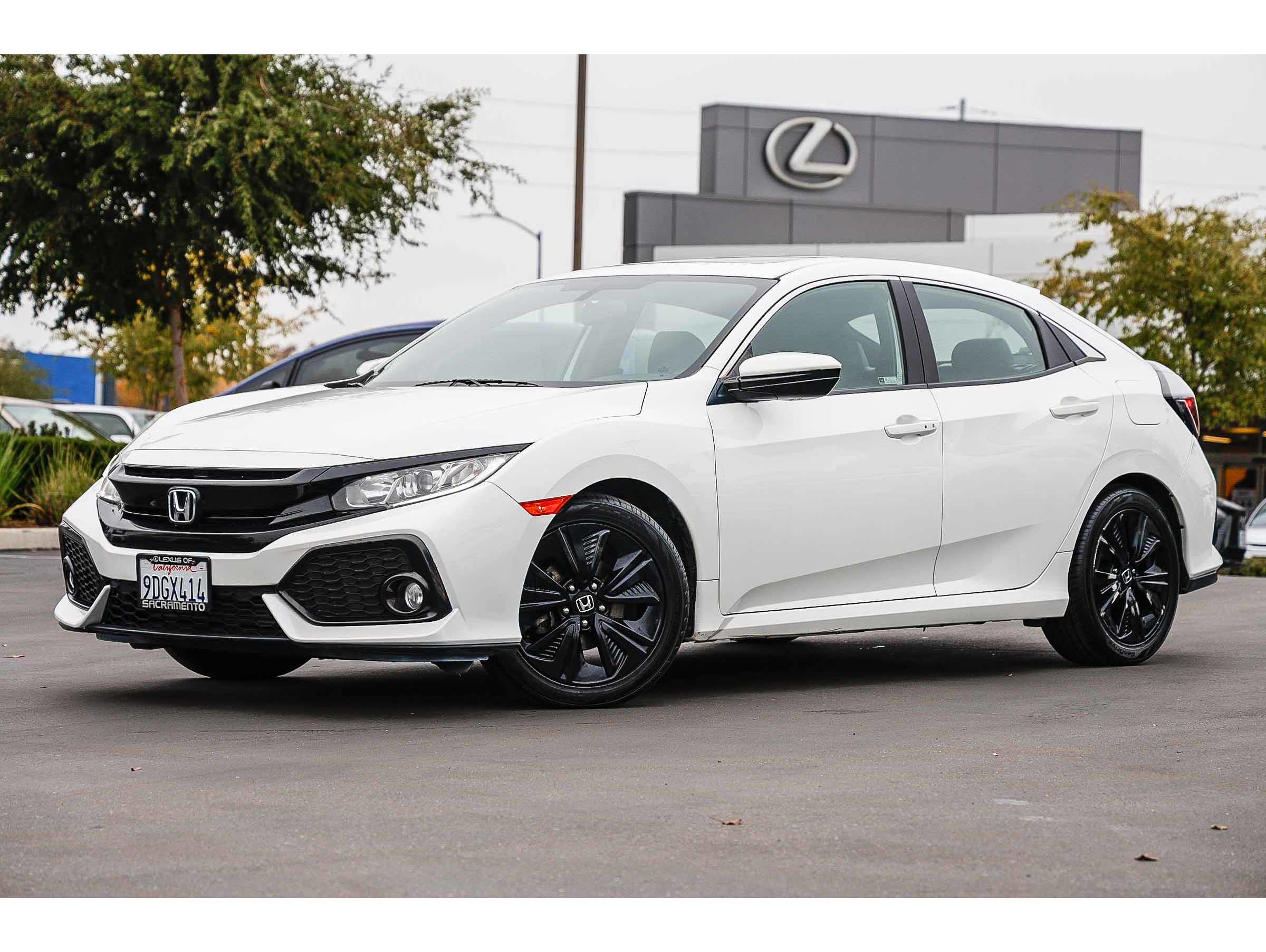 2018 Honda Civic Hatchback EX-L's photo