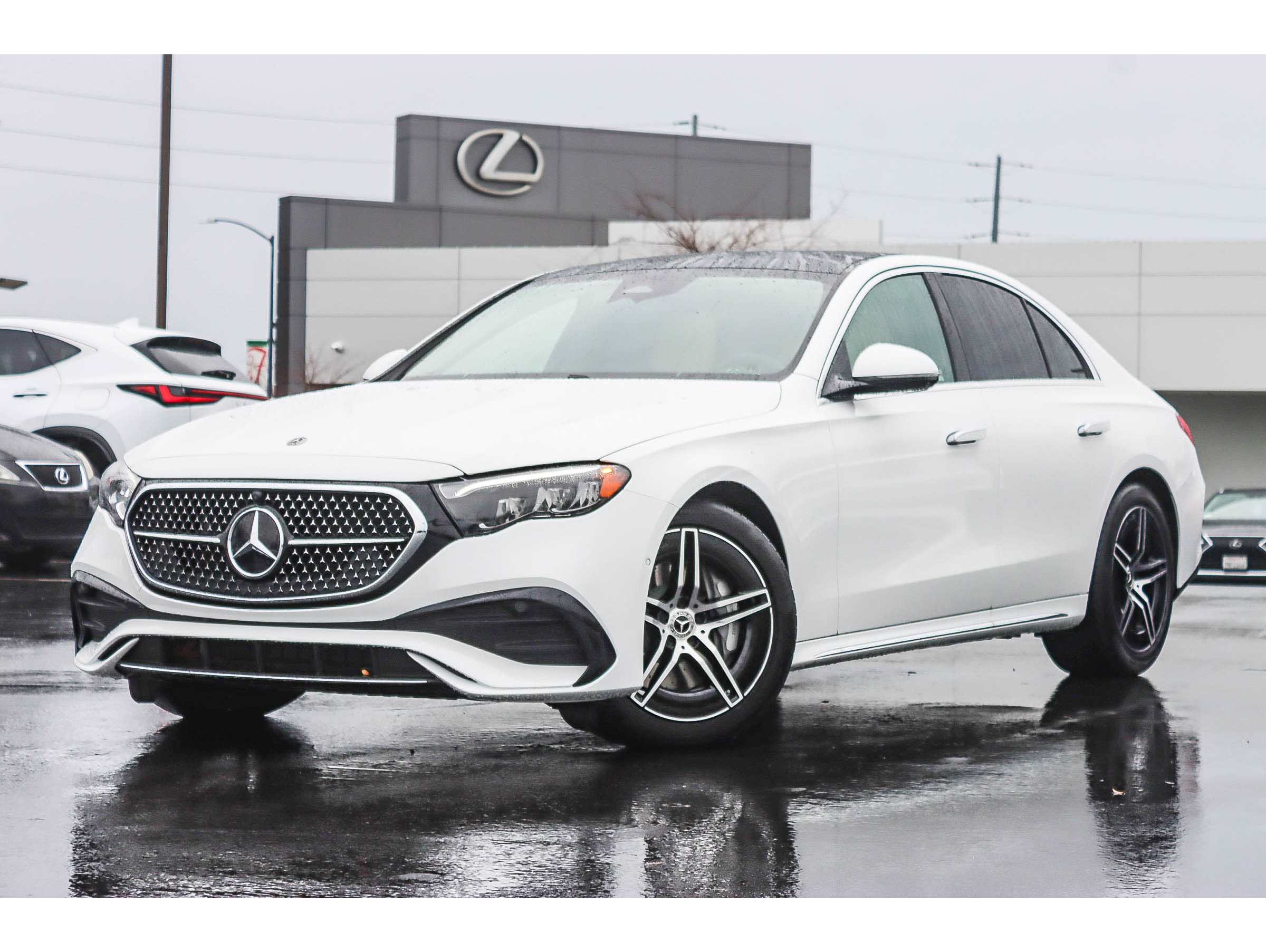 2024 Mercedes-Benz E-Class E450's photo