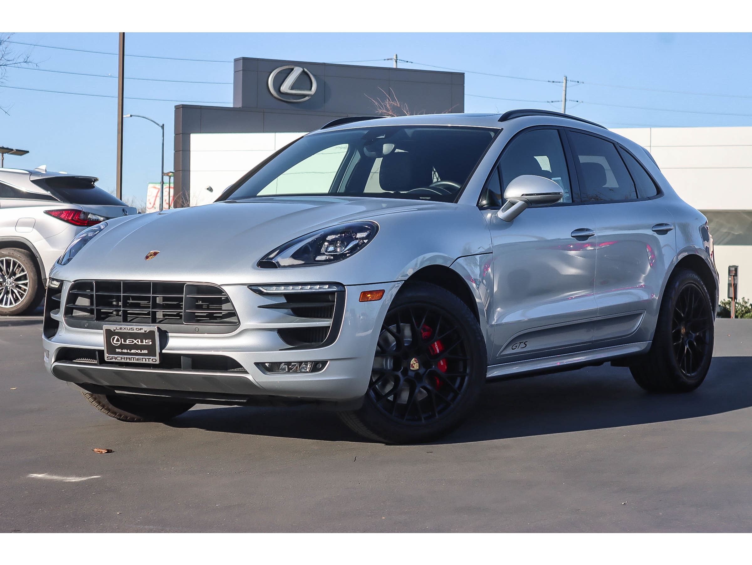 2018 Porsche Macan GTS's photo