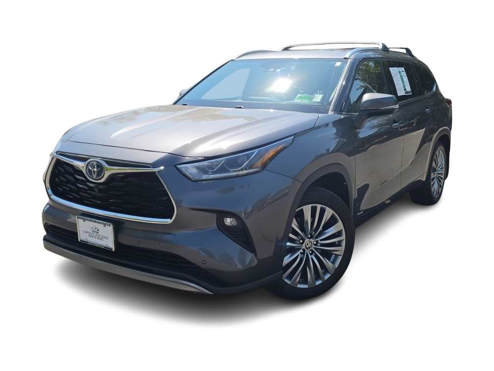 Thumbnail: 2022 Toyota Highlander - 1