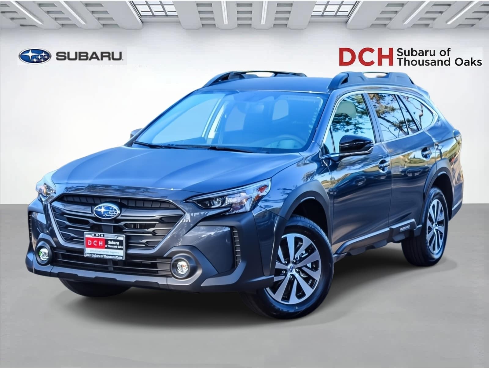 2025 Subaru Outback Premium's photo