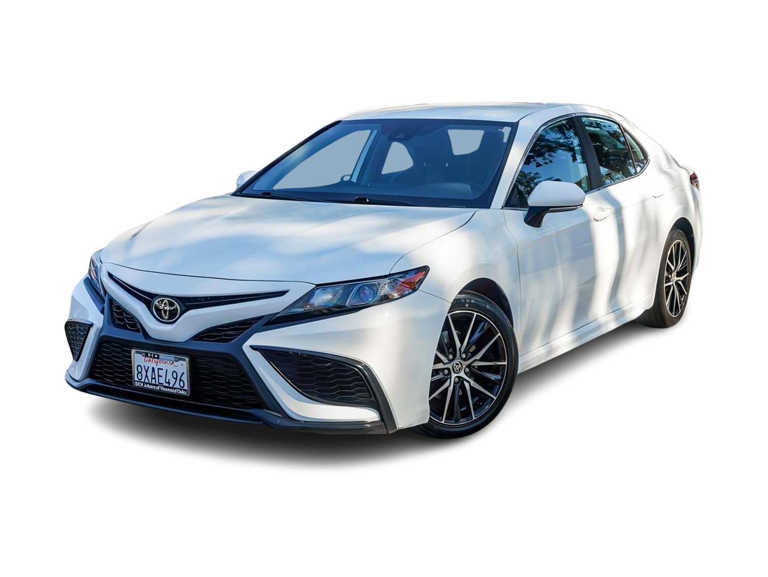 2022 Toyota Camry SE Hero Image