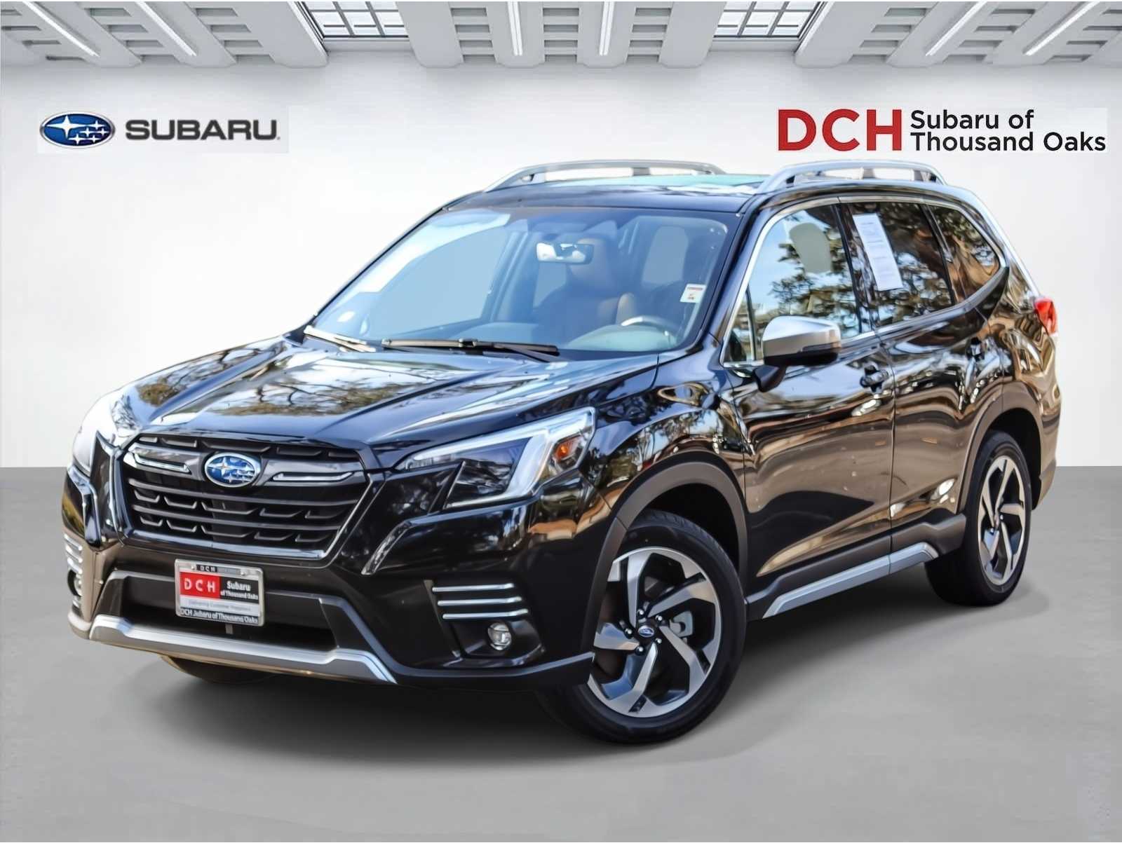 2023 Subaru Forester Touring's photo