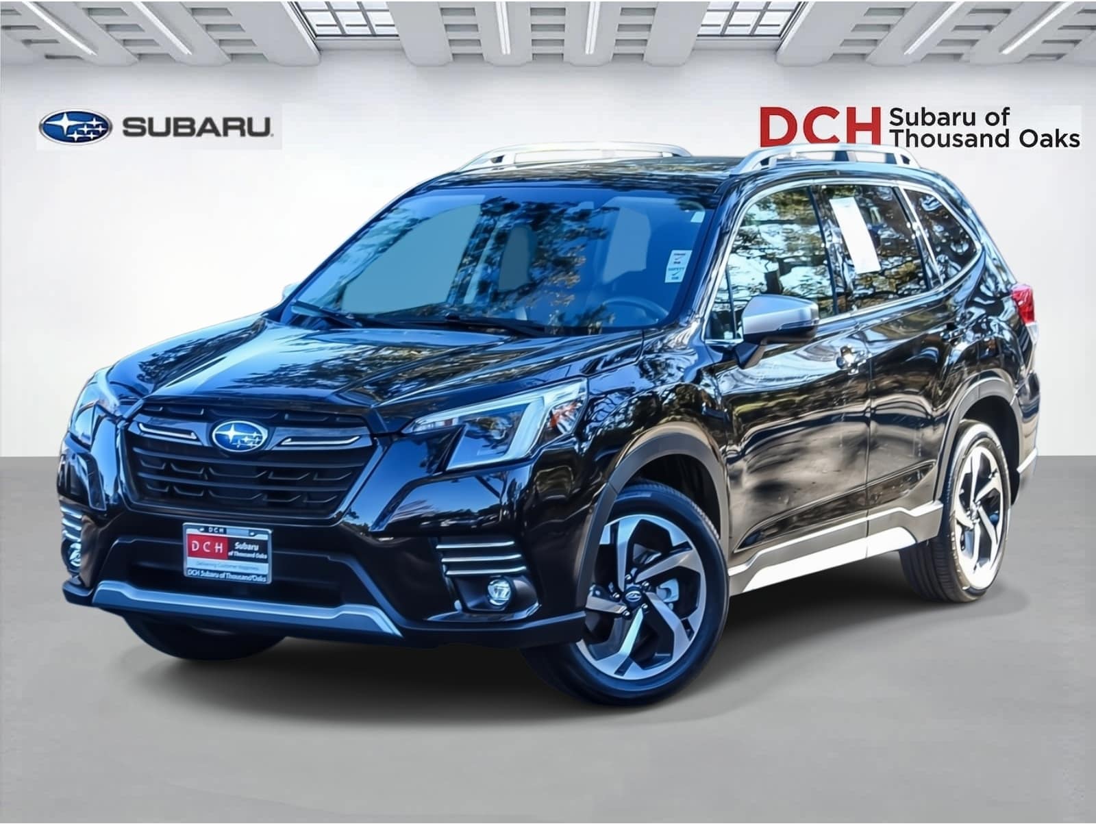 2022 Subaru Forester Touring's photo