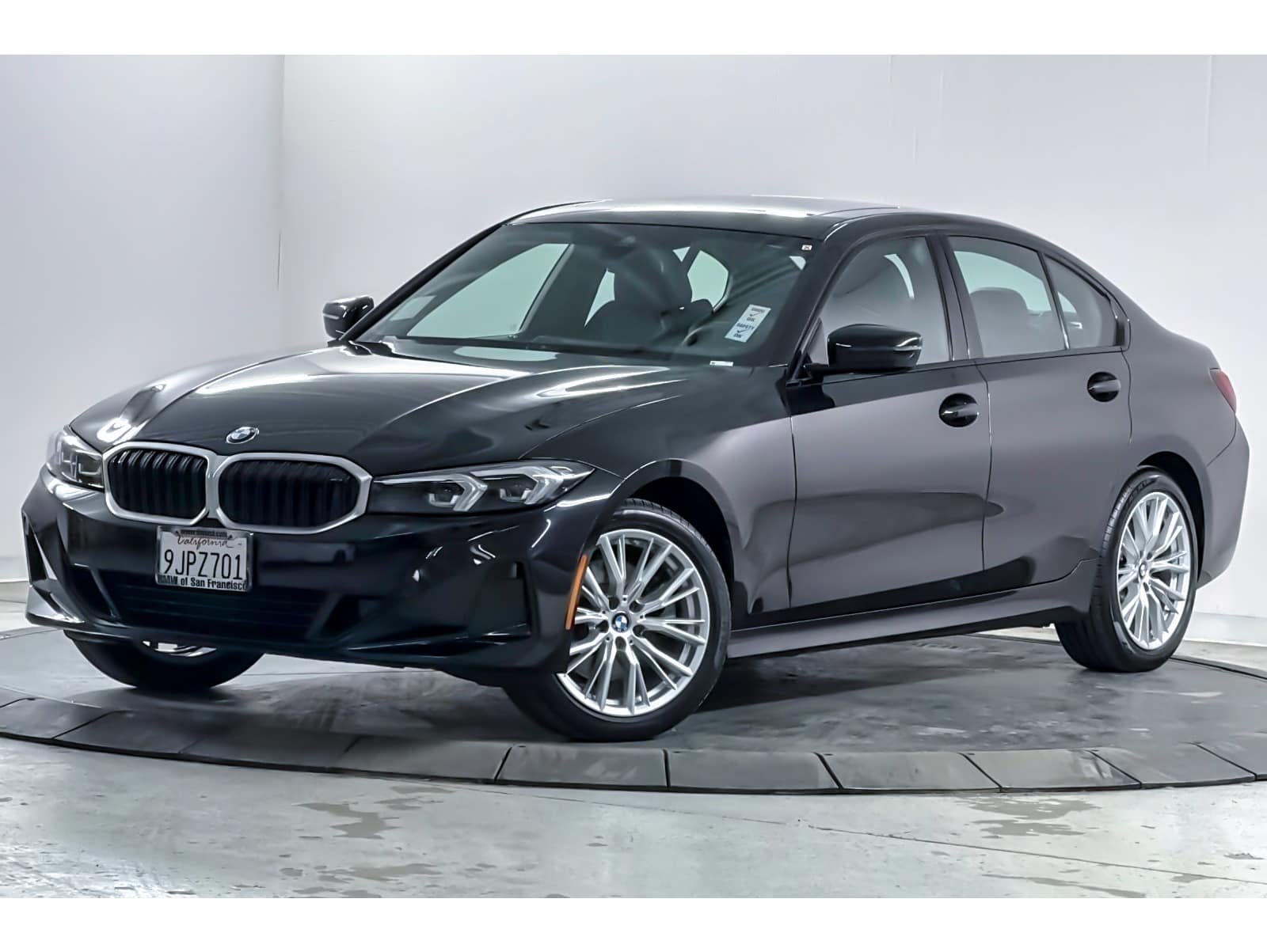 2023 BMW 3 Series 330i