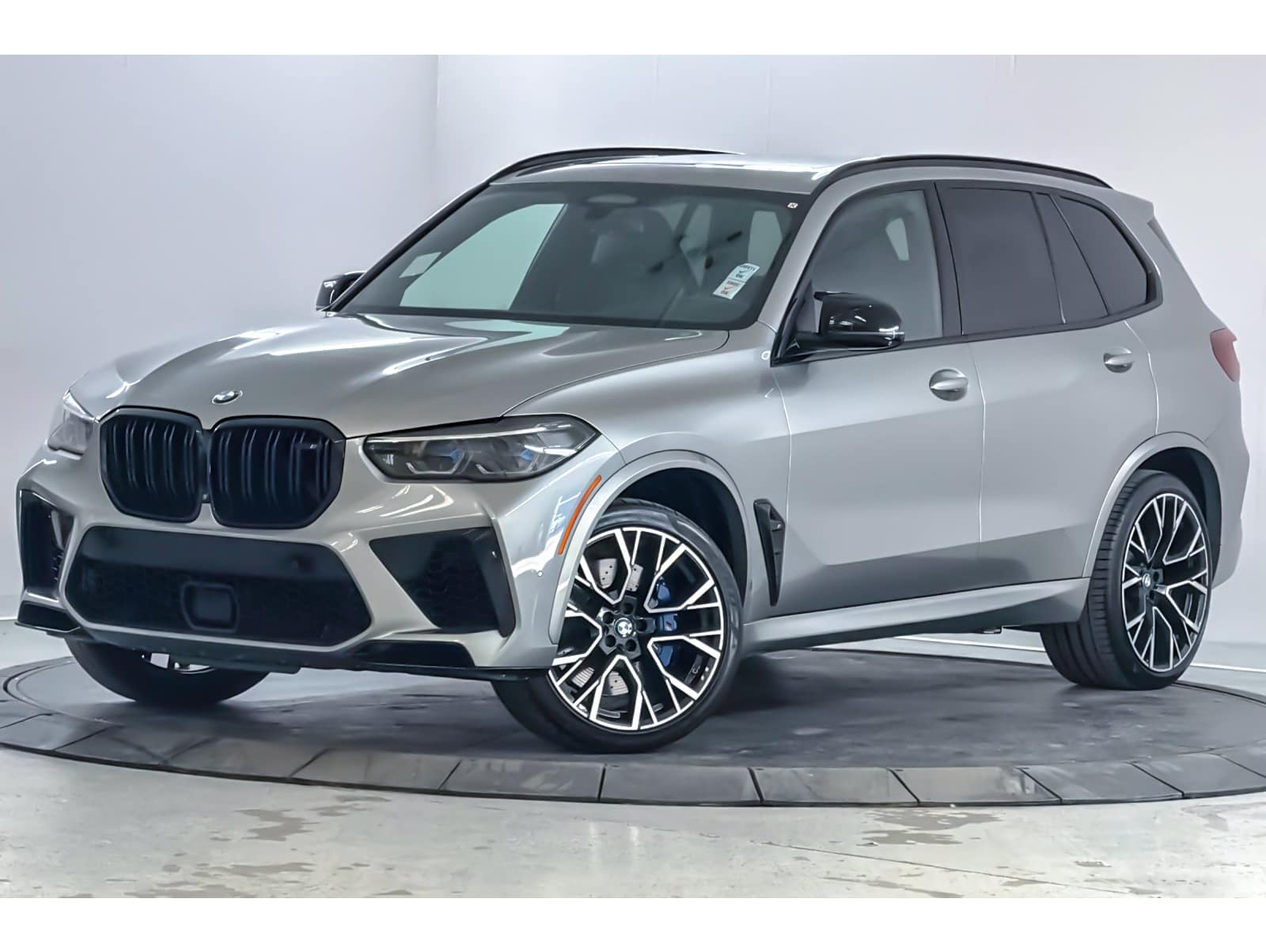 2022 BMW X5 M
