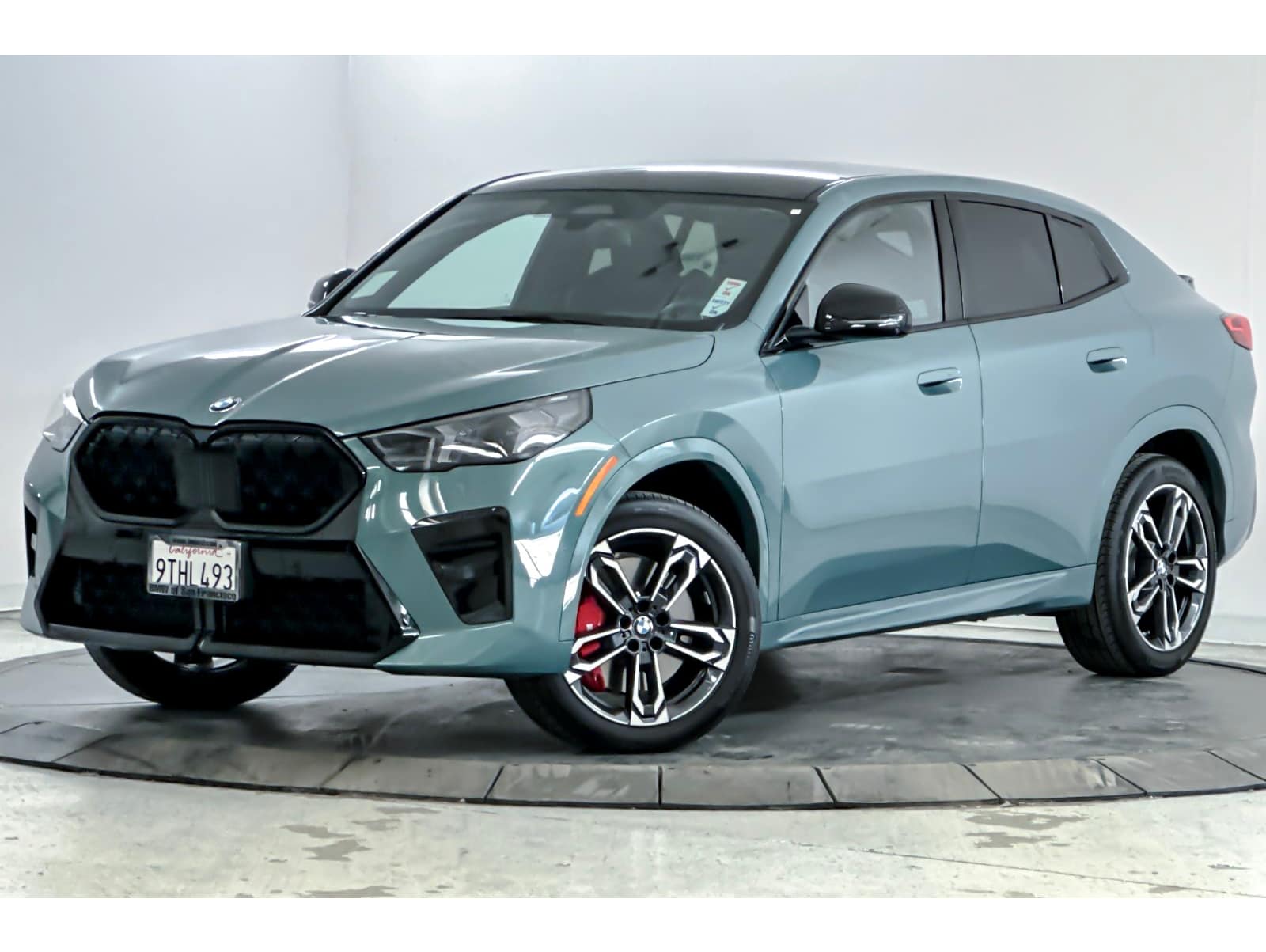 2025 BMW X2 28i's photo