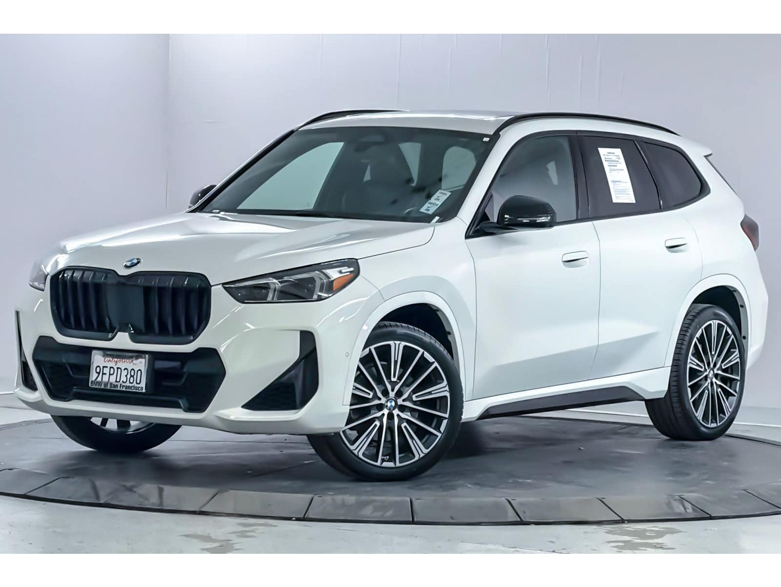 2023 BMW X1
