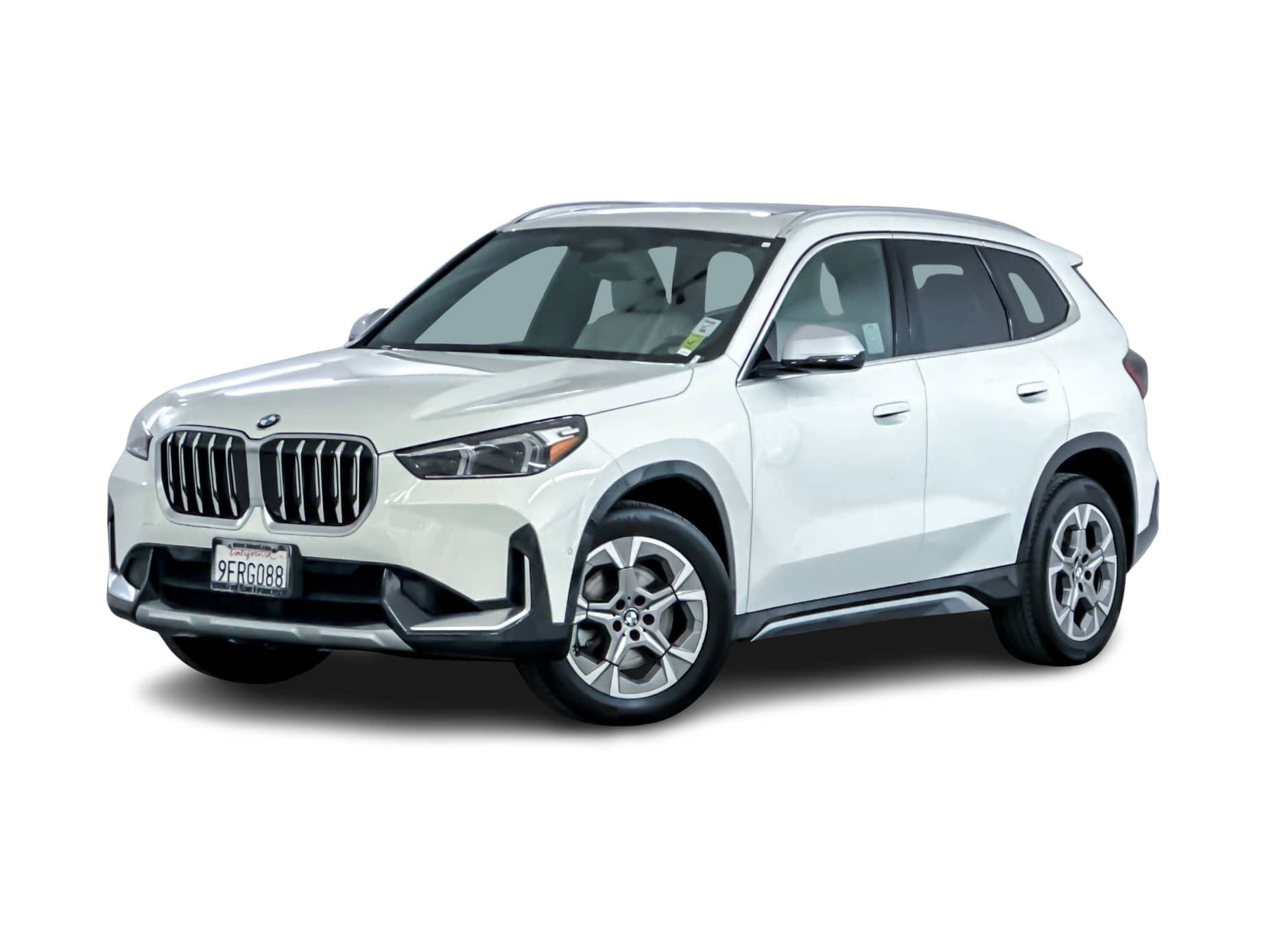 Thumbnail: 2023 BMW X1 - 1
