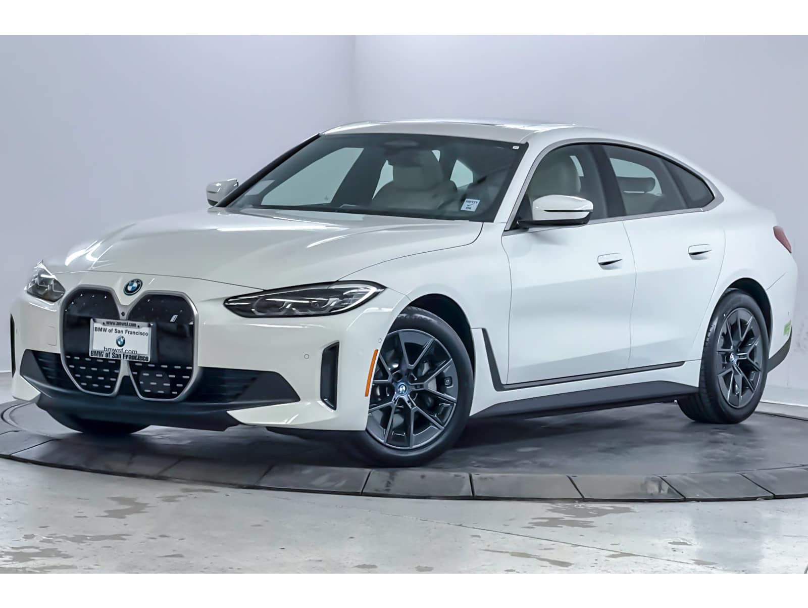 2023 BMW i4 35