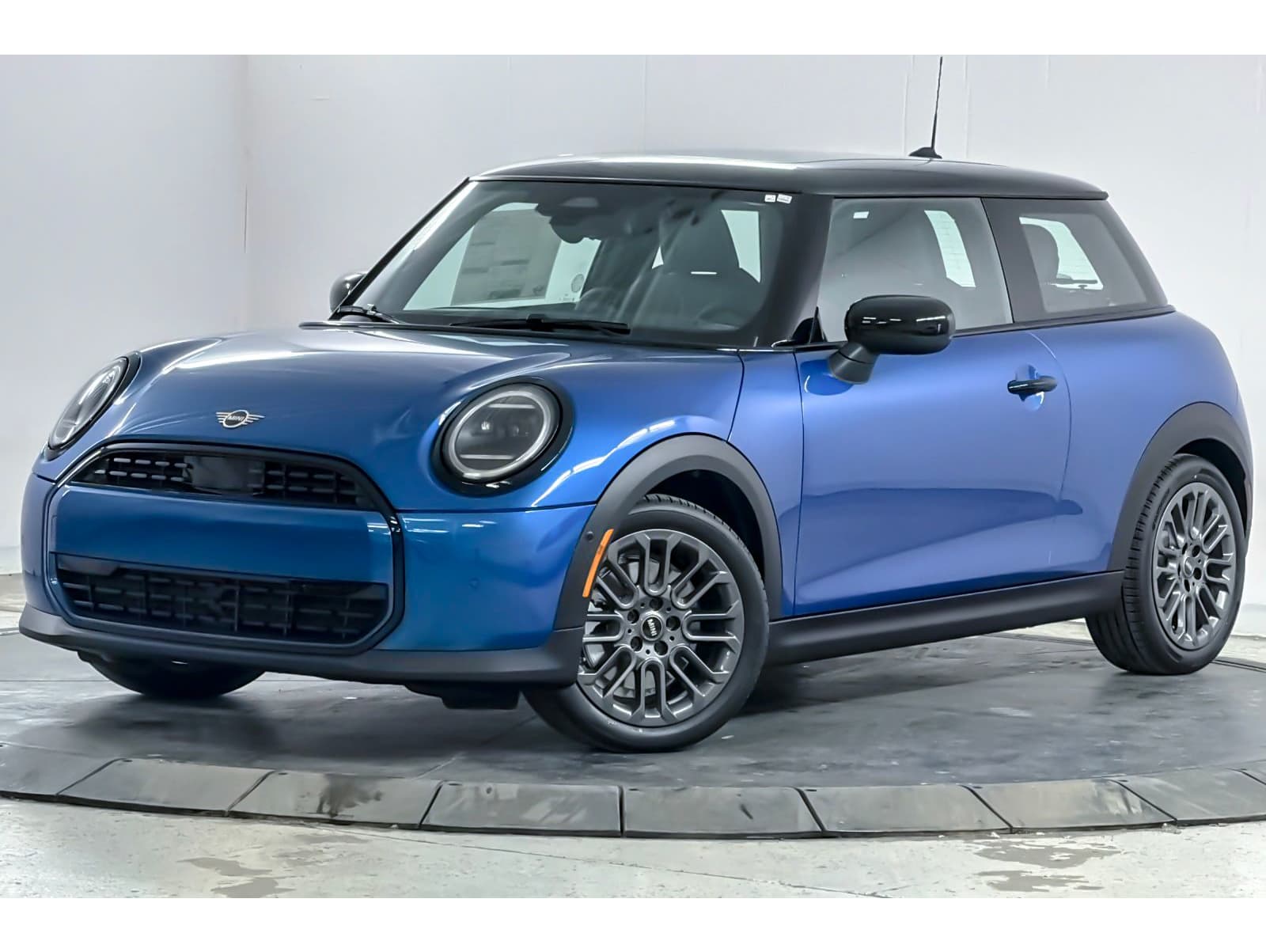 2026 MINI Hardtop 2 Door