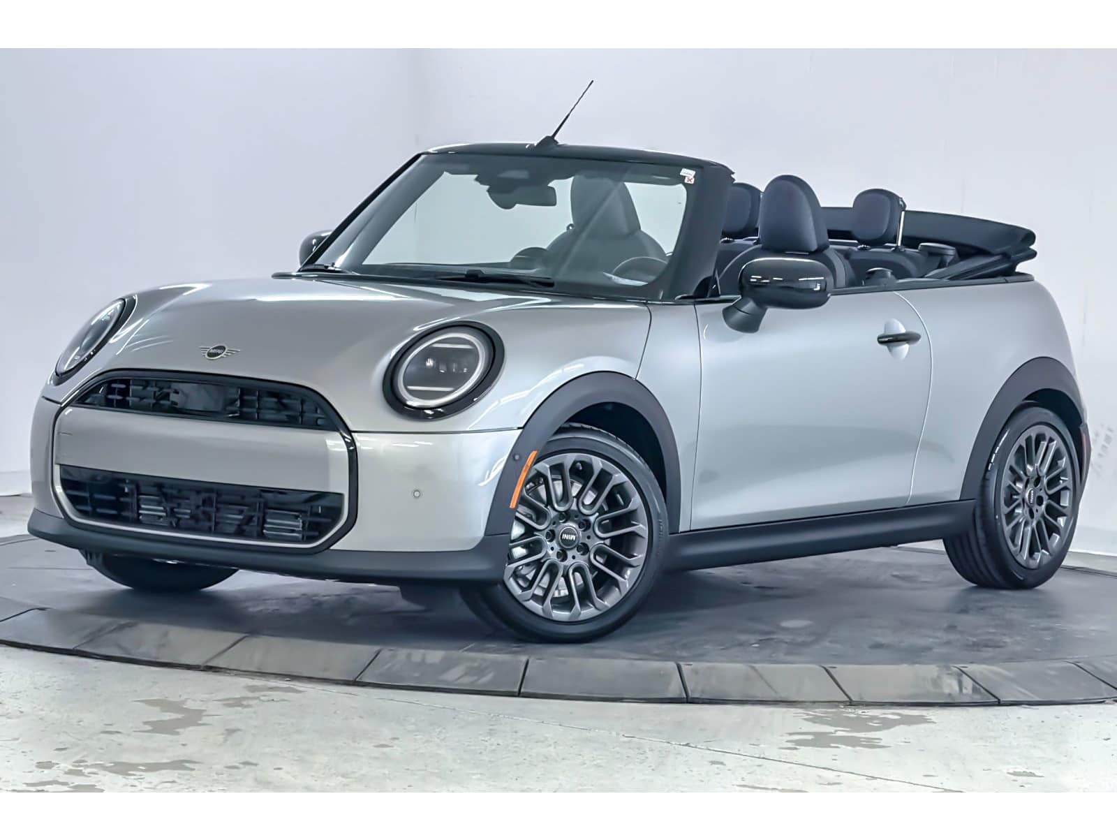 2026 MINI Convertible