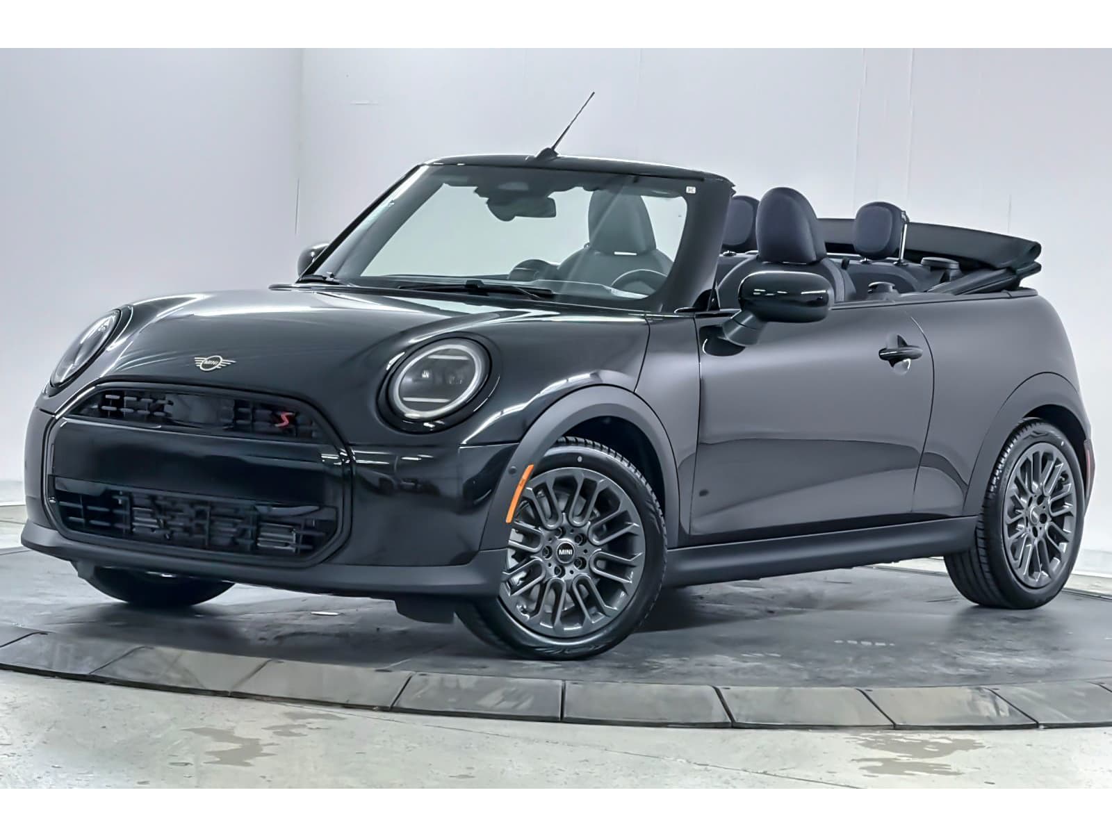 2026 MINI Convertible