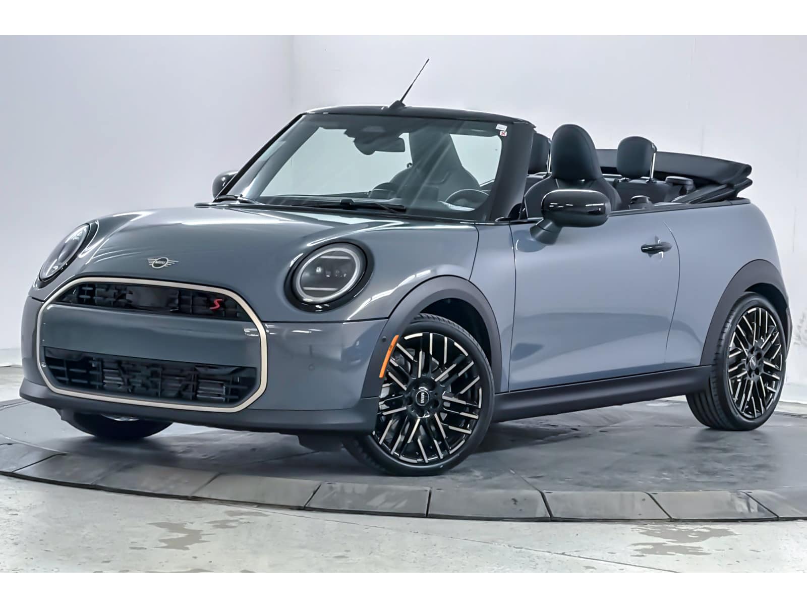 2026 MINI Convertible