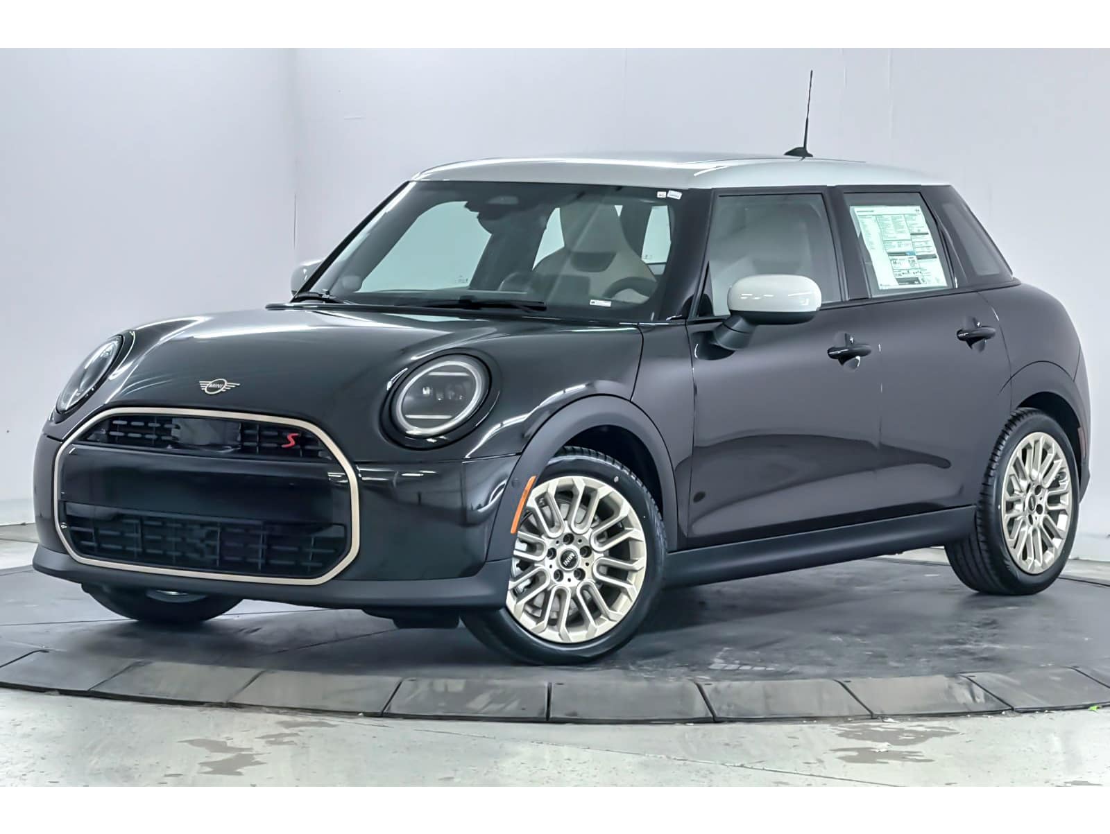 2026 MINI Hardtop 4 Door