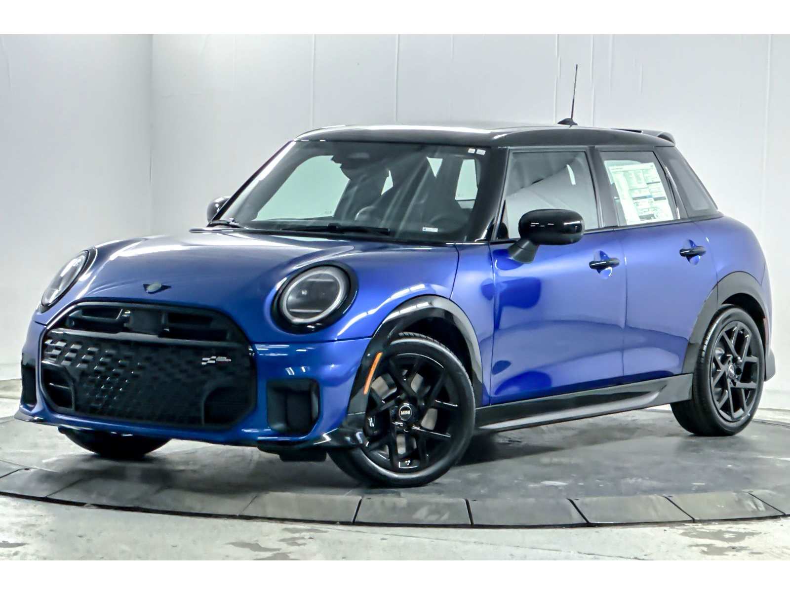 2026 MINI Hardtop 4 Door