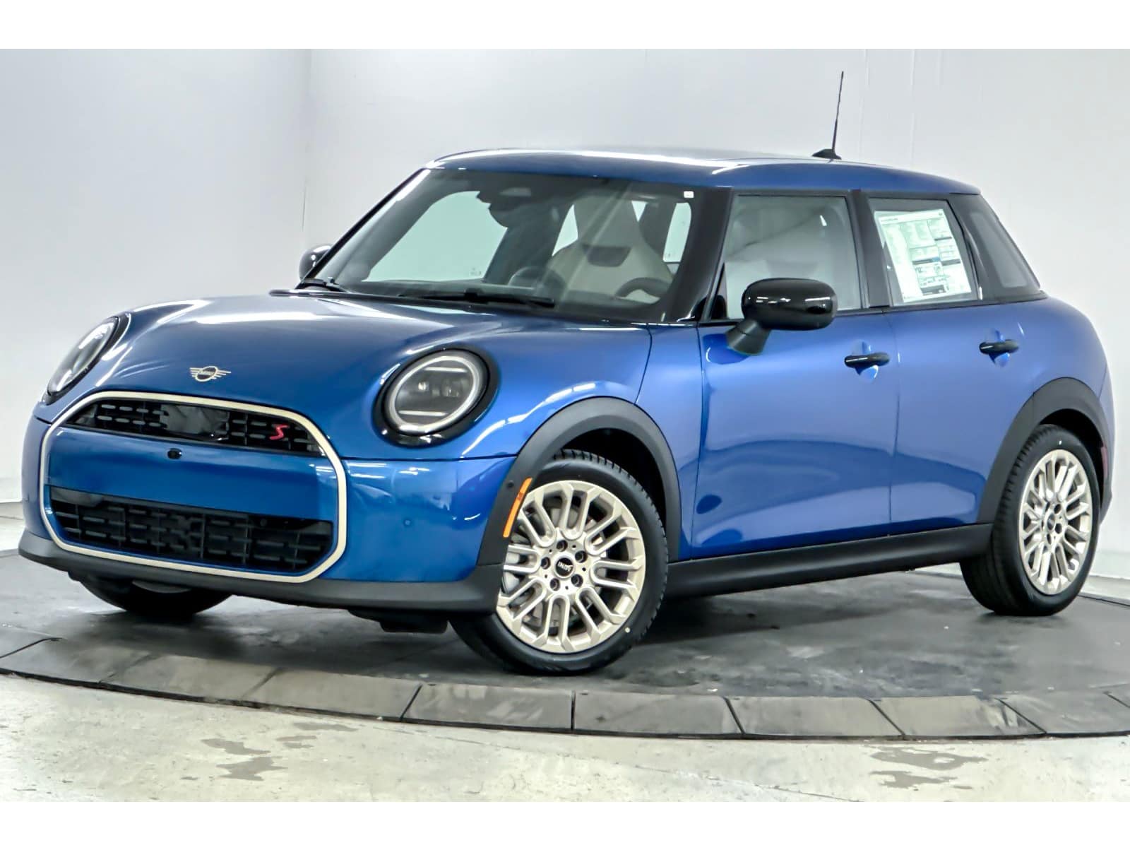 2026 MINI Hardtop 4 Door