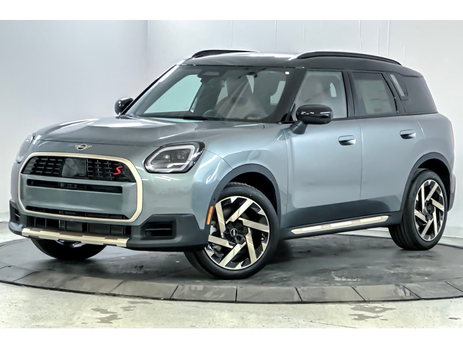 2026 MINI Countryman S's photo