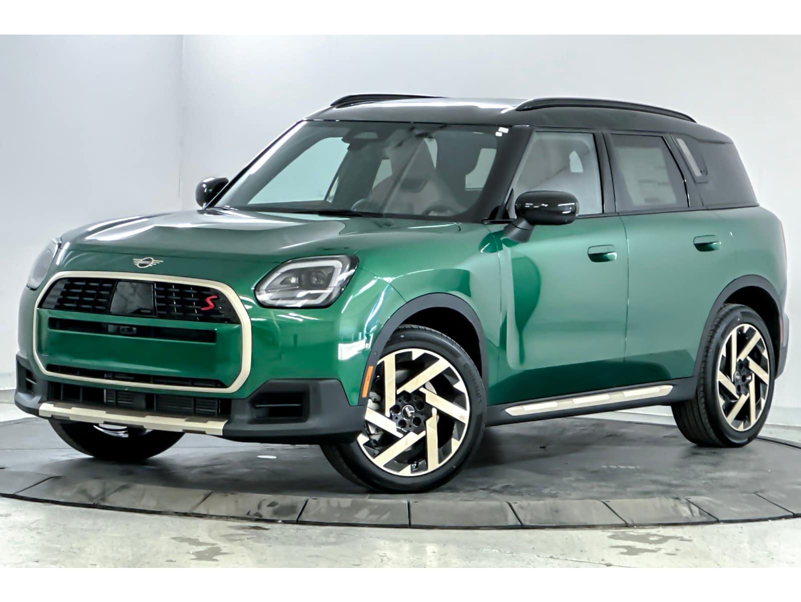 2026 MINI Countryman S's photo