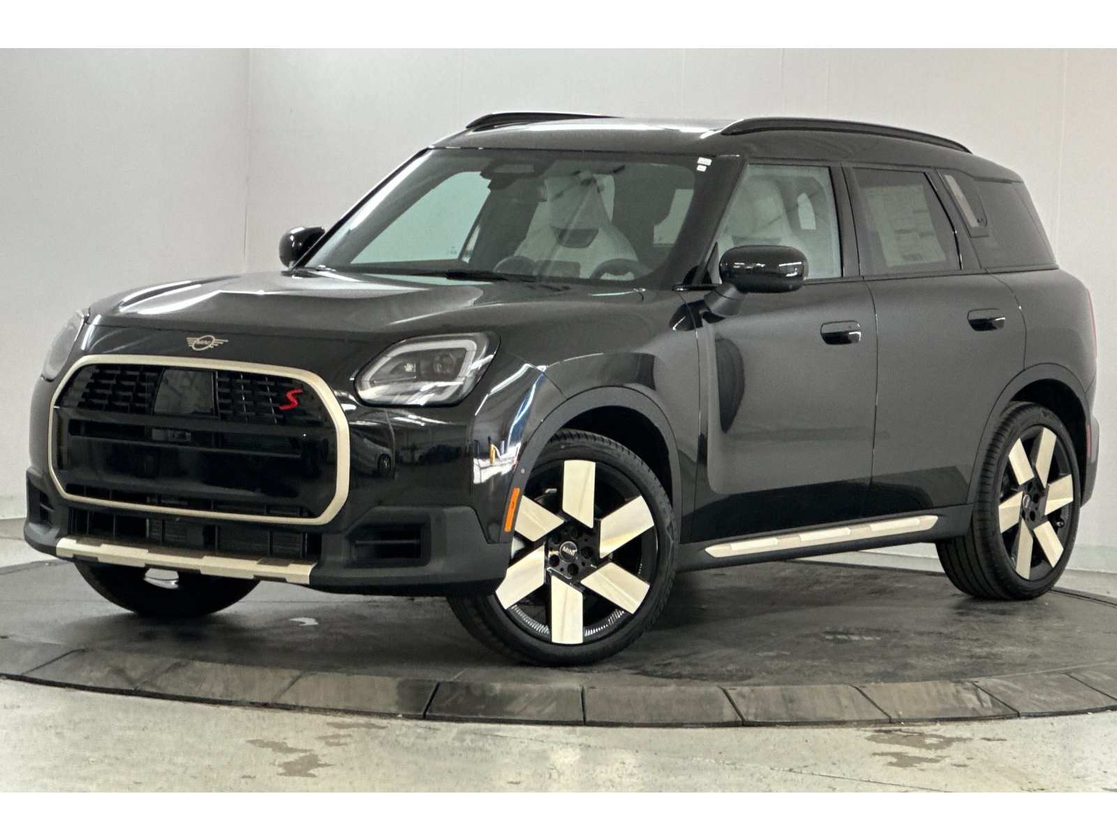 2026 MINI Countryman S's photo