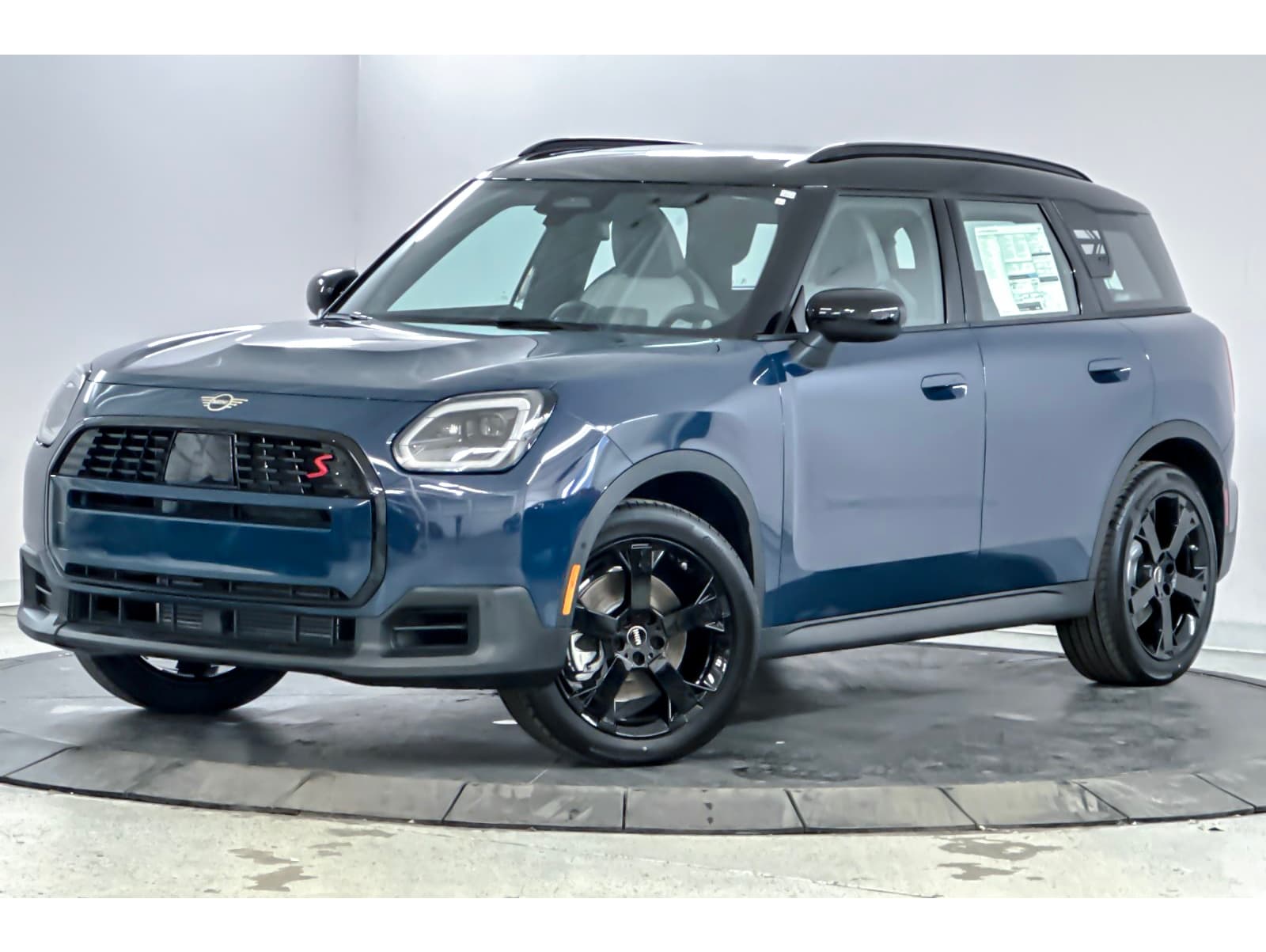 2026 MINI Countryman S's photo