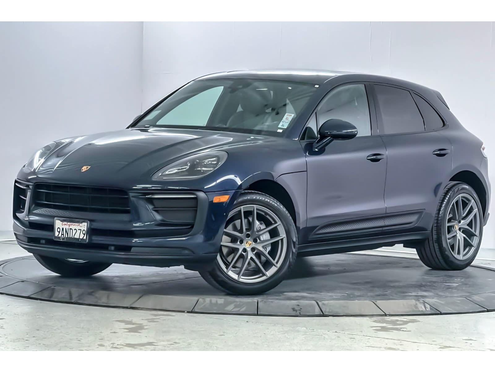 2022 Porsche Macan