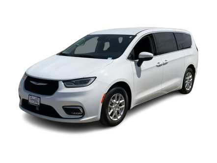Thumbnail: 2023 Chrysler Pacifica - 1