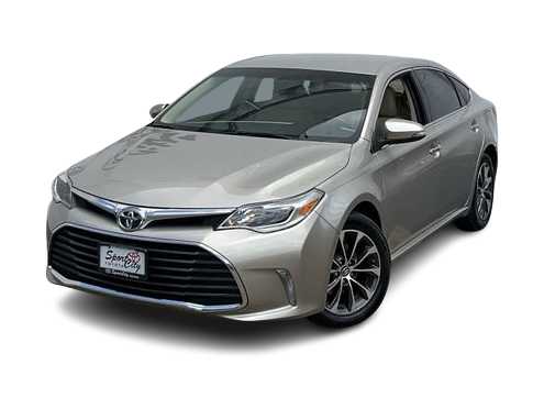 Thumbnail: 2016 Toyota Avalon - 1