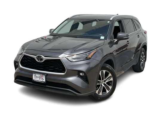 Thumbnail: 2022 Toyota Highlander - 1