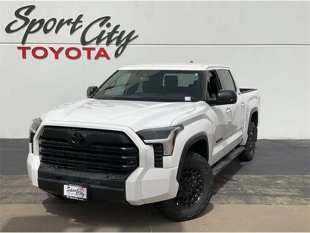 2025 Toyota Tundra SR5's photo