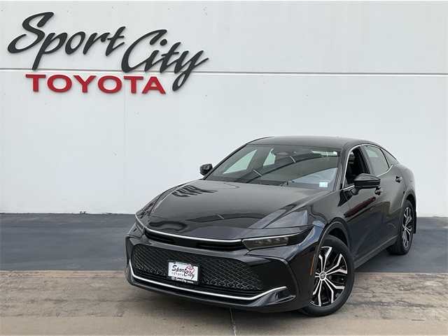 2024 Toyota Crown Limited