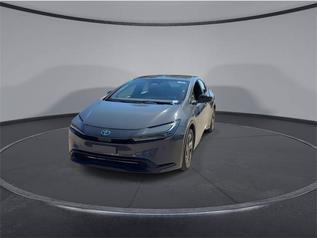 2024 Toyota Prius LE's photo