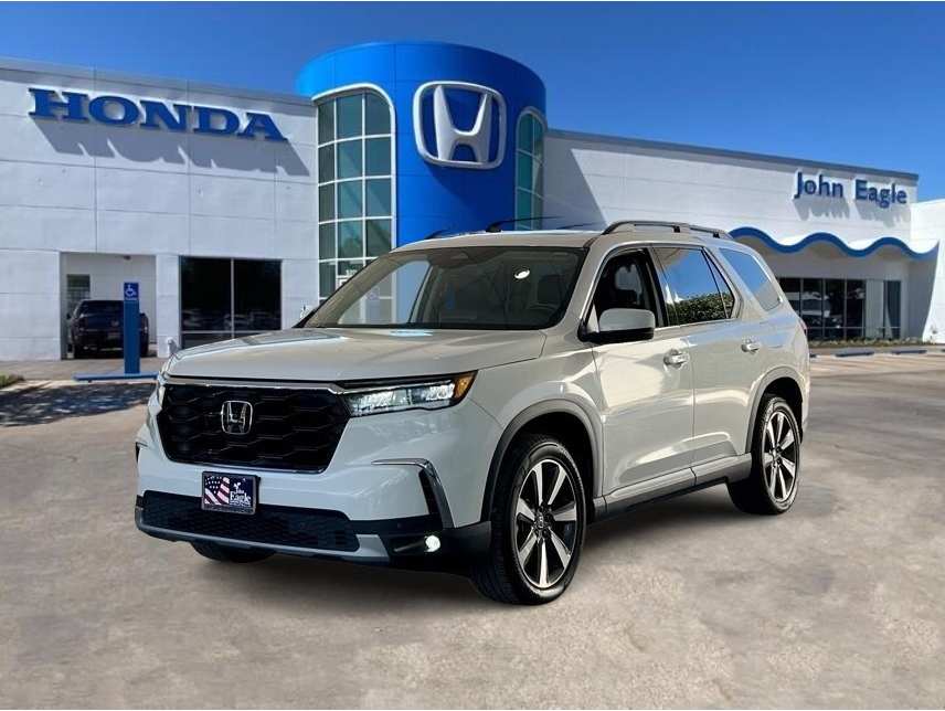 2023 Honda Pilot Touring