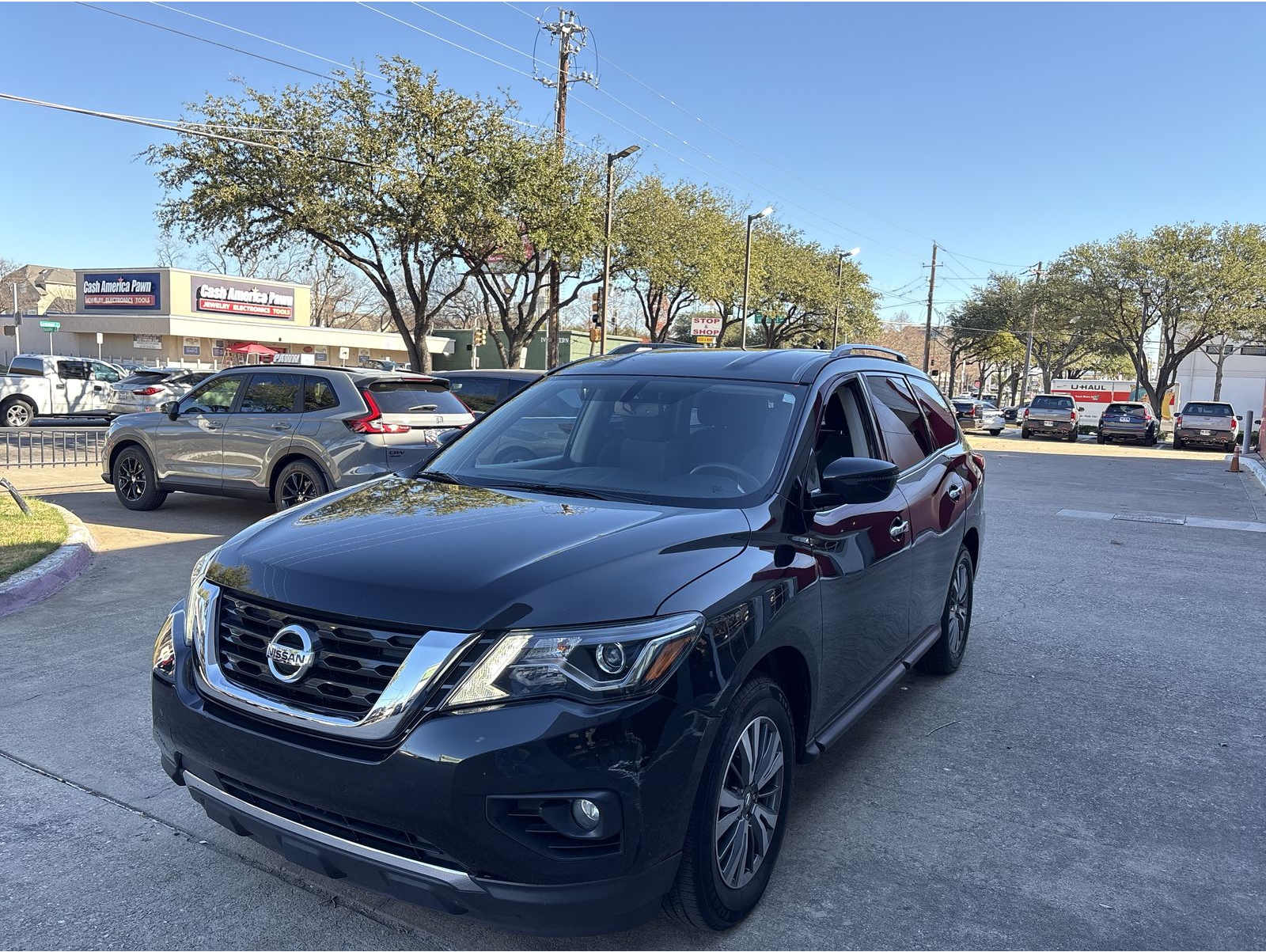 2020 Nissan Pathfinder SV