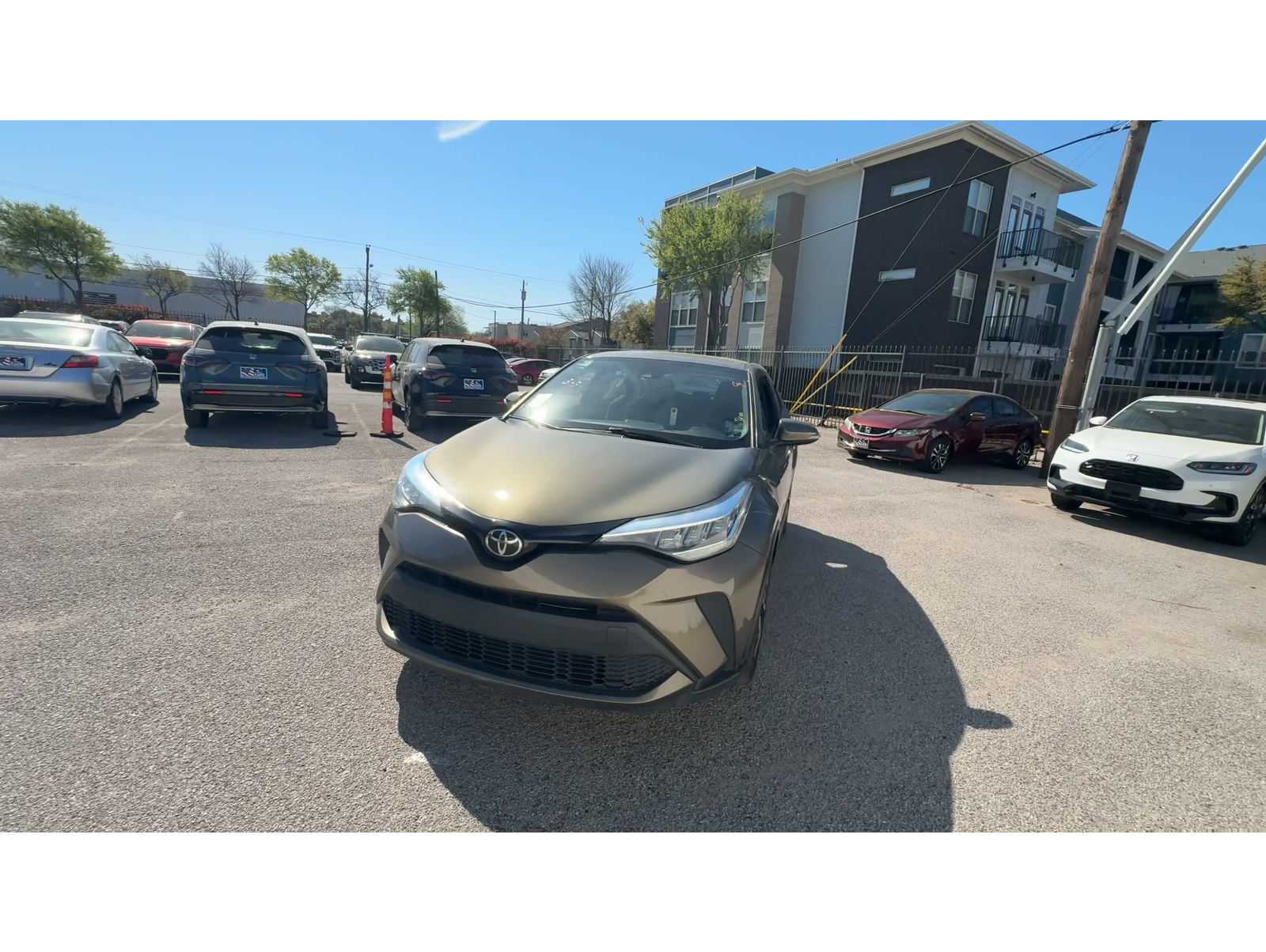 2021 Toyota C-HR XLE