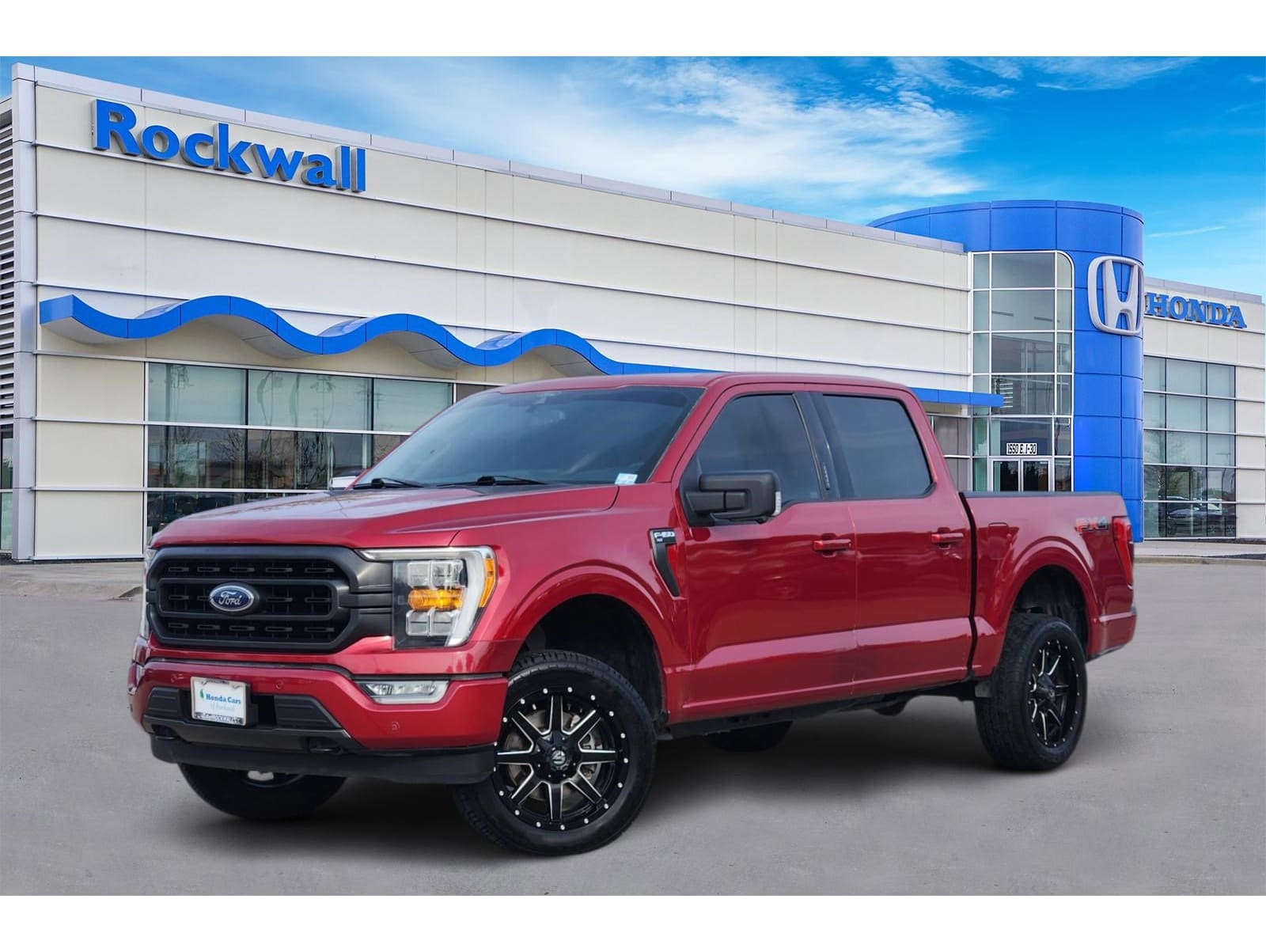 2021 Ford F-150 XLT's photo